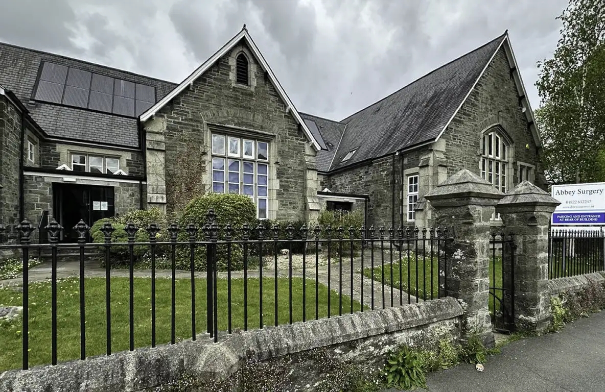 JB-roofing-header-abbey